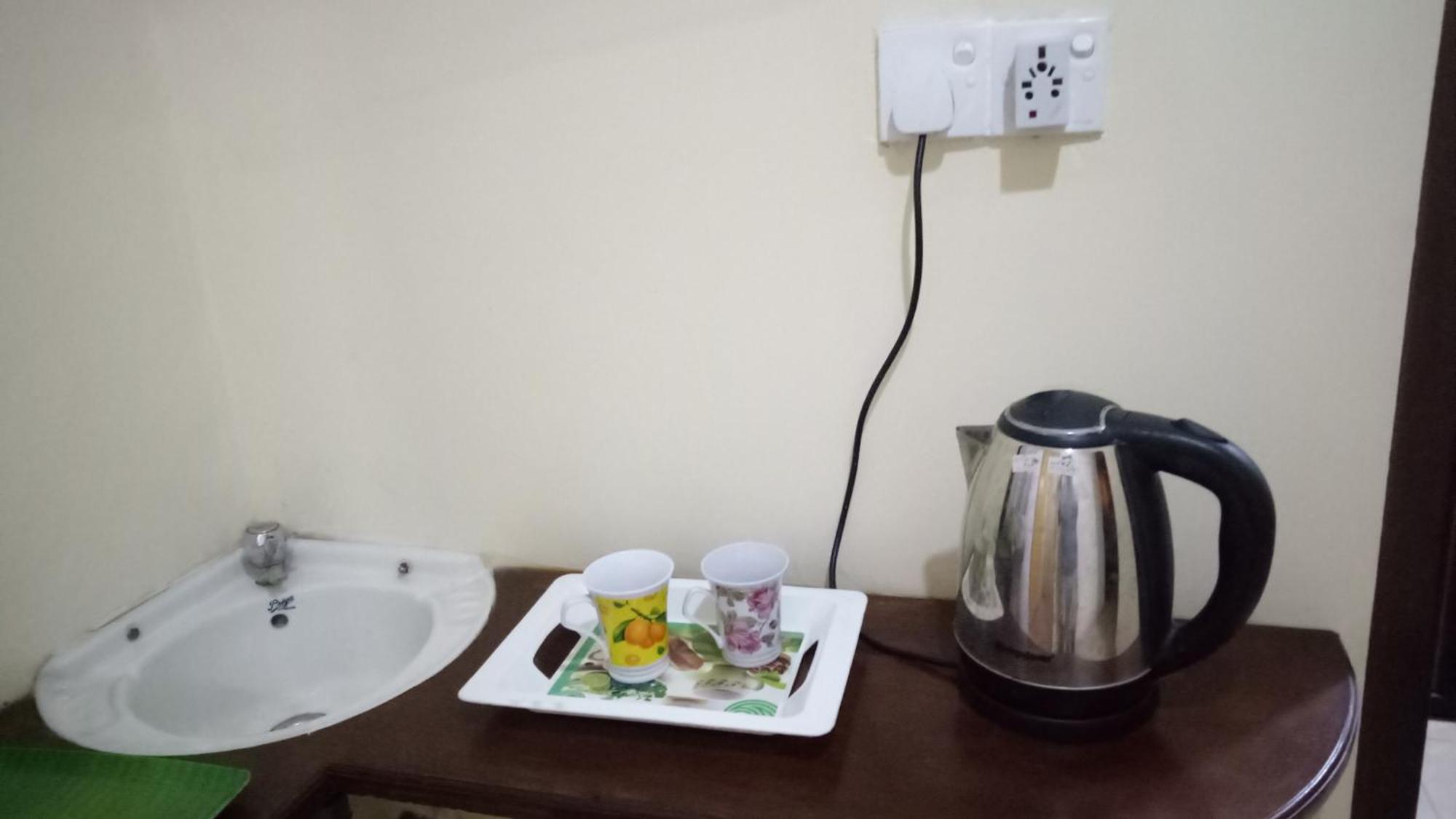 Twin Palms Hotel Mirissa Ngoại thất bức ảnh